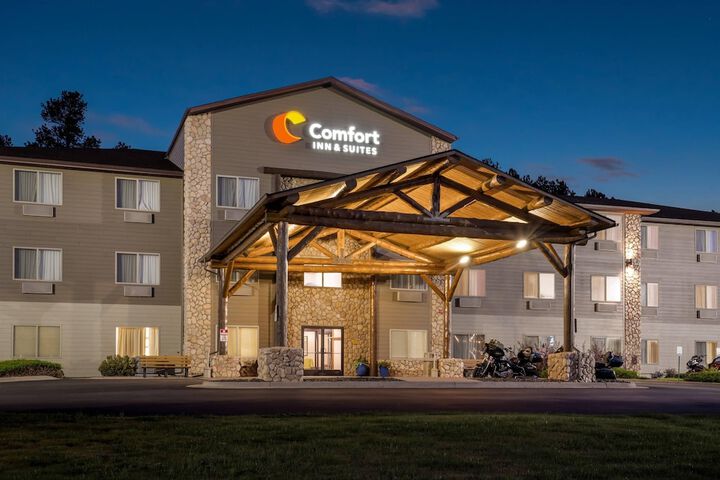 Comfort Inn & Suites Custer - Crazy Horse Area