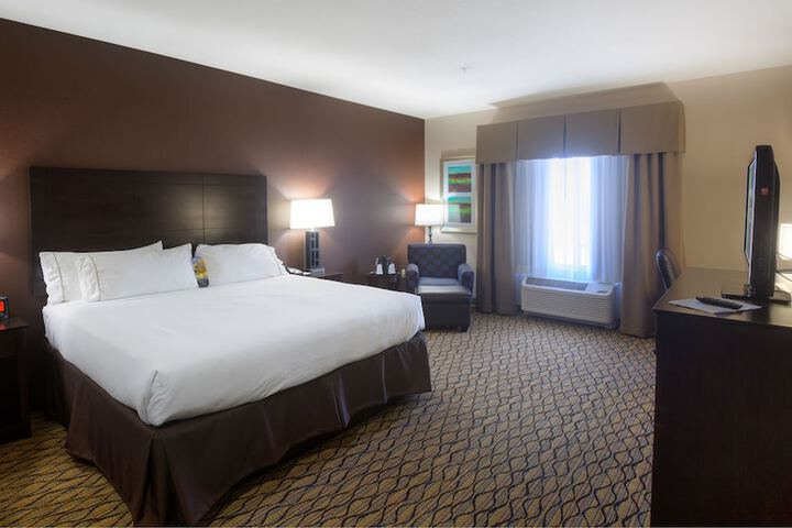 Room 29 of 46
