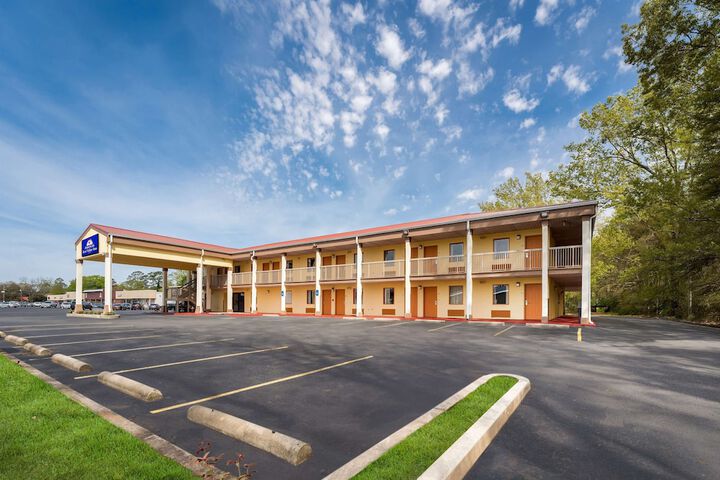 Americas Best Value Inn Montezuma