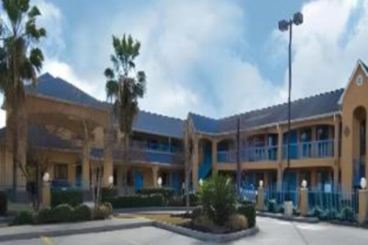 Hotel 3 of 23