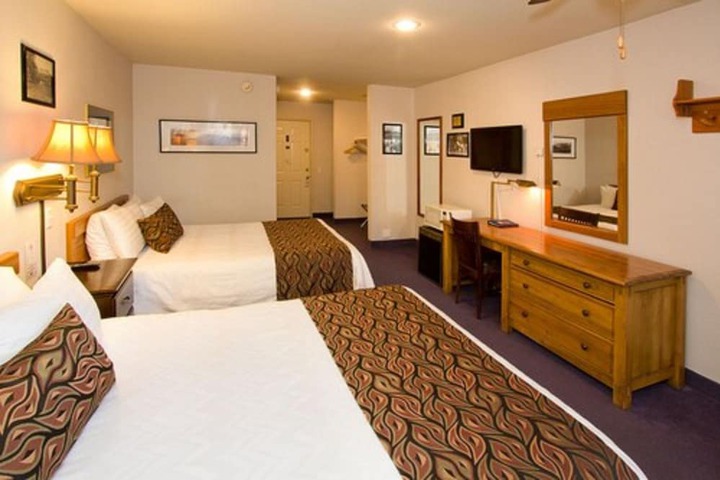 Room 26 of 69