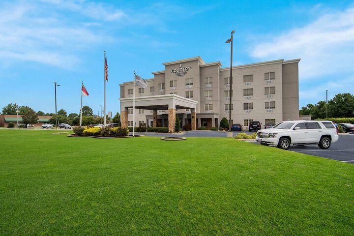 Country Inn & Suites by Radisson Goldsboro, NC