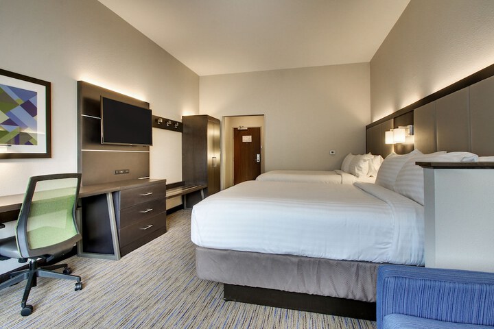 Holiday Inn Express & Suites Summerville by IHG