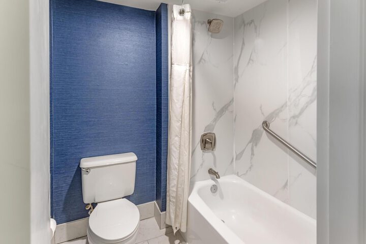 Best Western Plus Miamisburg-Dayton Suites Banquets & Hotel