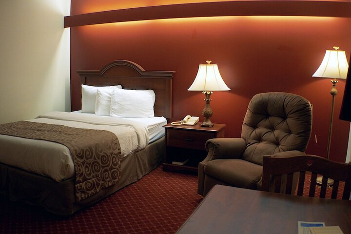 Room 17 of 39