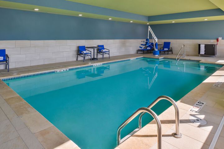 Pool 11 of 55