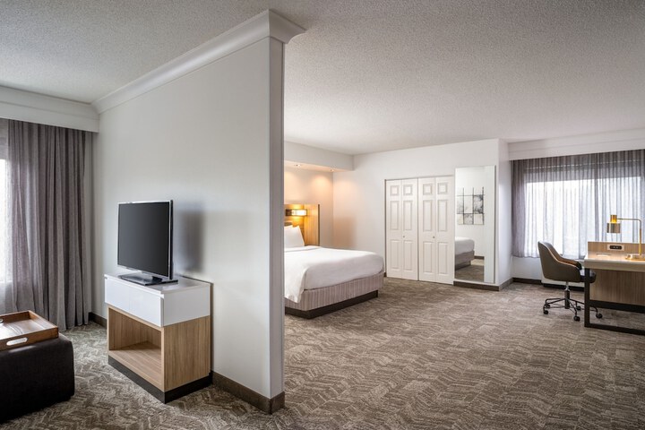 Room 43 of 74