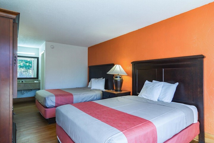 Motel 6 Townsend GA