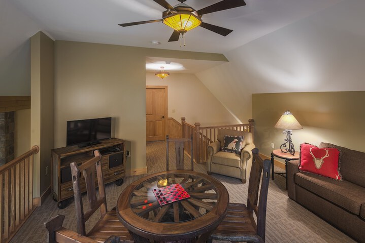 The Mountain Top Inn & Resort