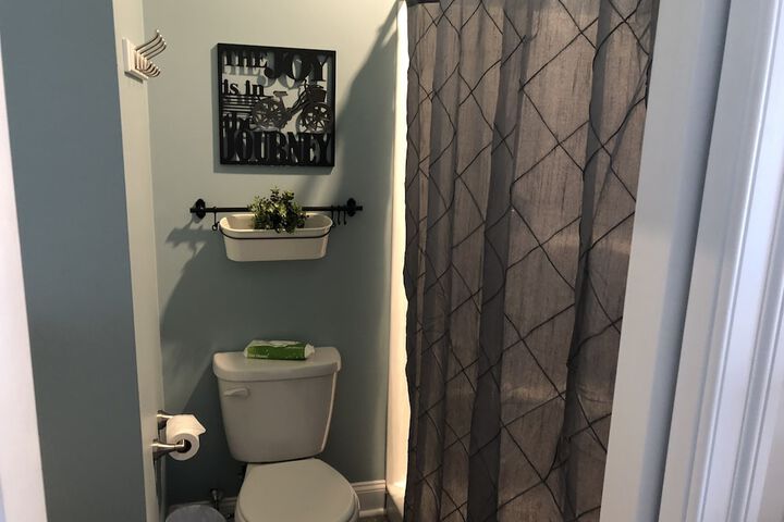 Room 20 of 74