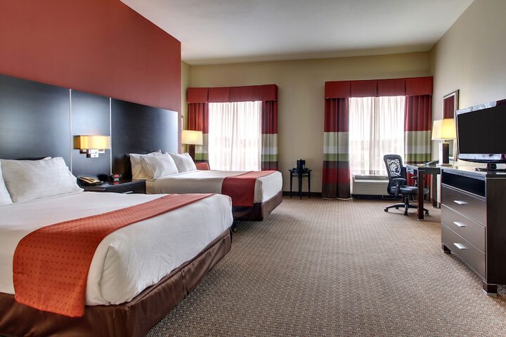 Room 41 of 69