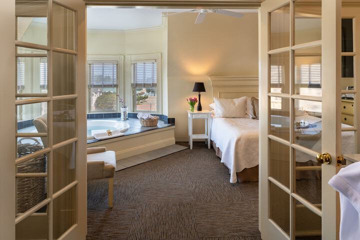 Carter House Inns