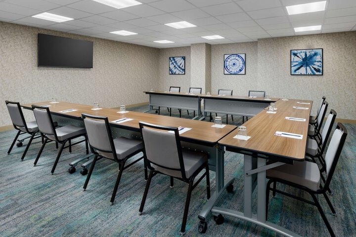 Meeting 33 of 44