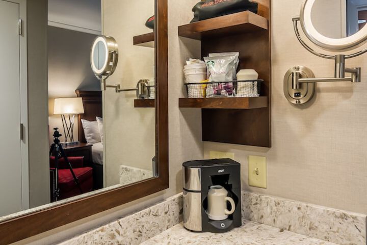 IU Biddle Hotel