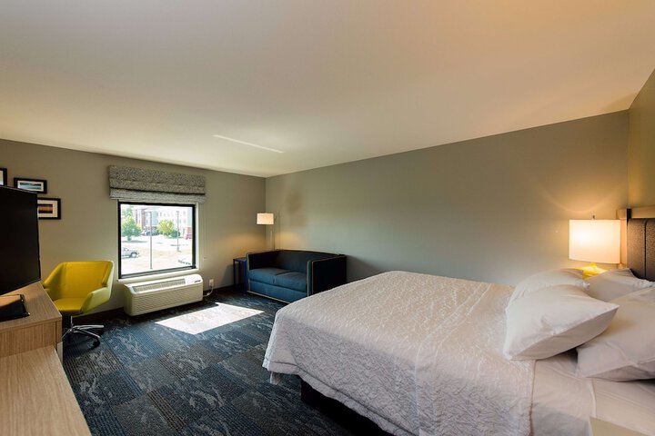 Room 5 of 26