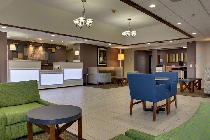 Hotel 2 of 50