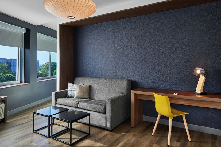Aloft by Marriott Raleigh