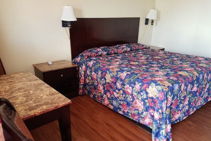 Luxury Inn & RV Park