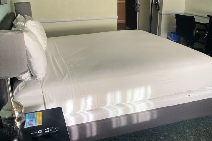 Room 59 of 116