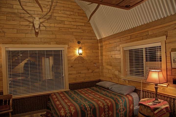 Room 21 of 46