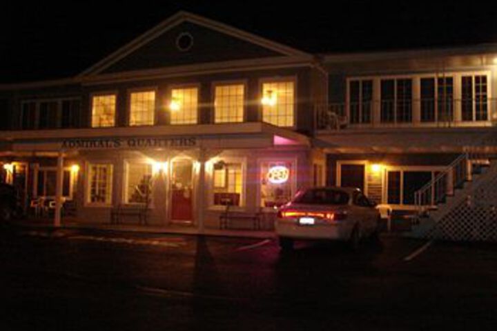 Admirals Ocean Inn