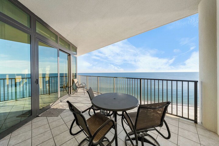 The Oasis at Orange Beach by Hosteeva