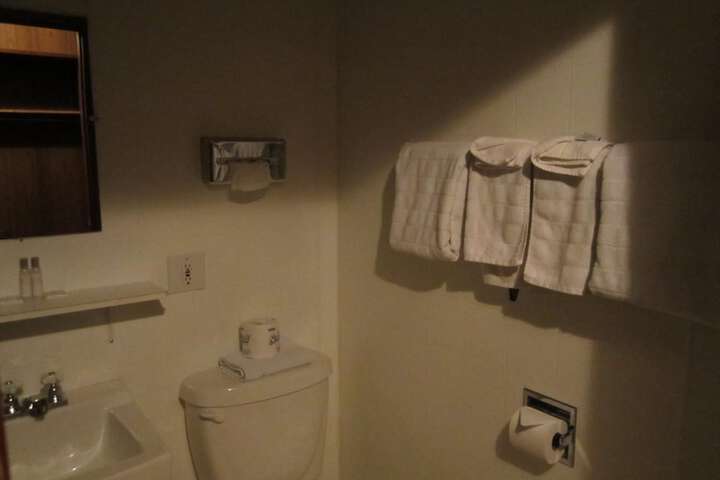 Room 29 of 48