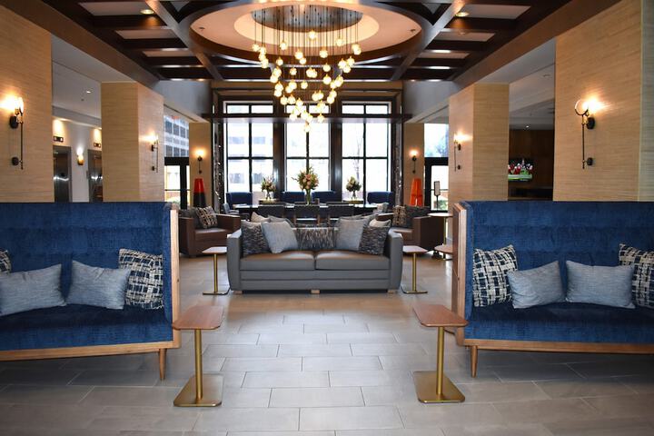 Chicago Marriott Suites OHare