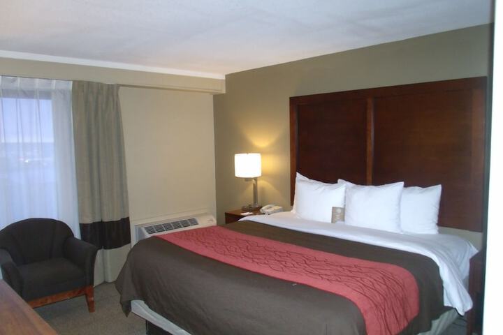 Room 10 of 51