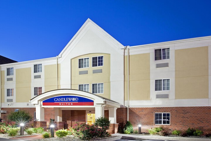 Hotel 5 of 25