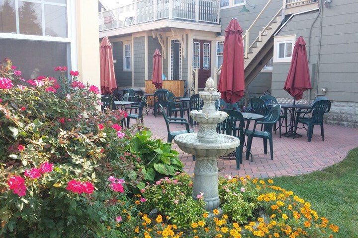 Island Guest House B & B