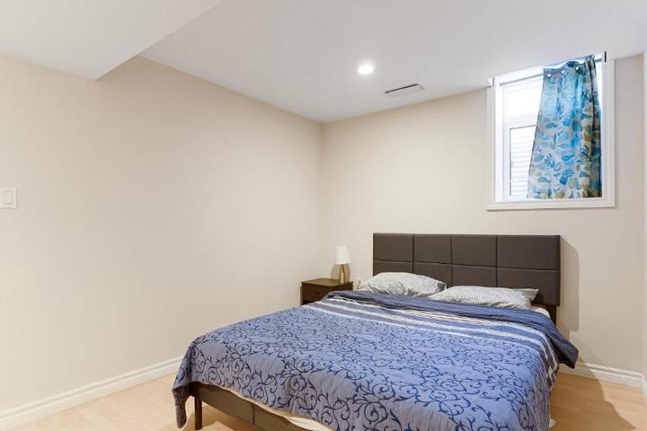 Finished 2 BR Apartment in an Upscale Area of Ajax