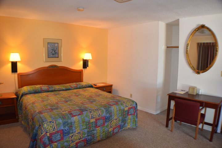 Best Budget Inn