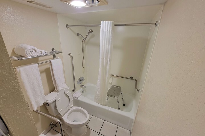 Room 20 of 30