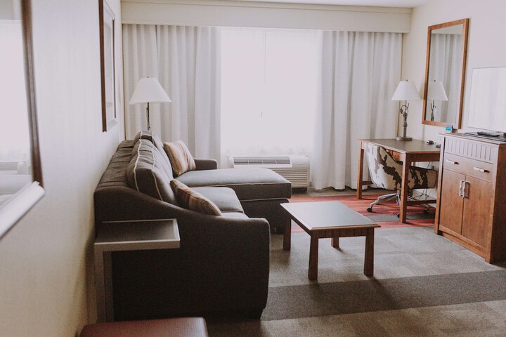 Room 7 of 38