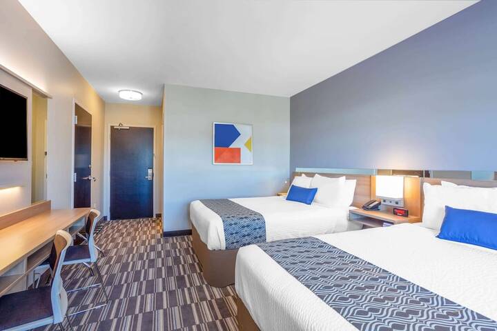 Room 16 of 19