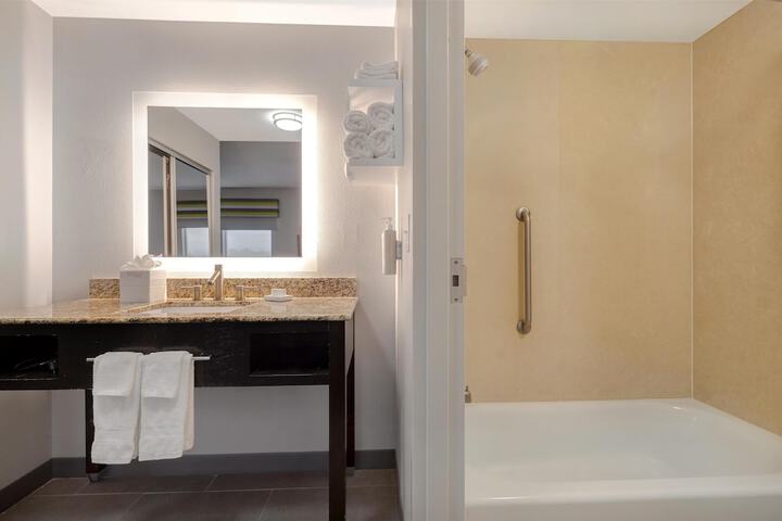 Hampton Inn & Suites Shreveport / South
