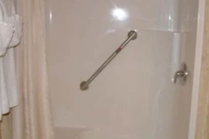 Talbot Trail Inn & Suites