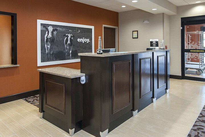 Hampton Inn & Suites Seneca-Clemson Area