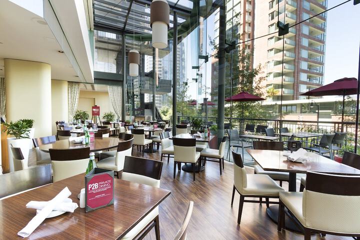 Pinnacle Hotel Harbourfront