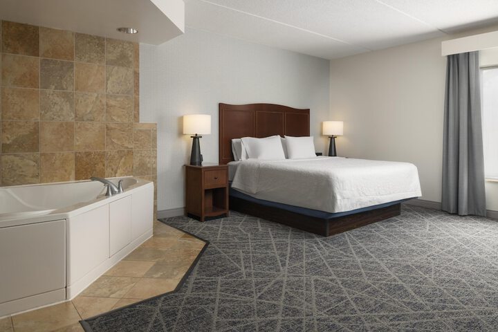 Hampton Inn Elmira / Horseheads