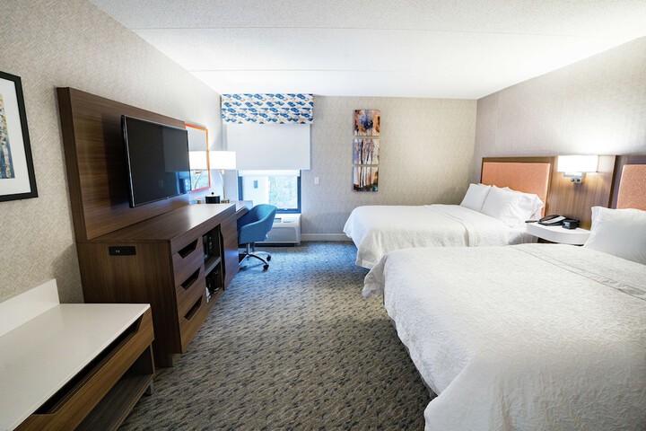 Room 22 of 44
