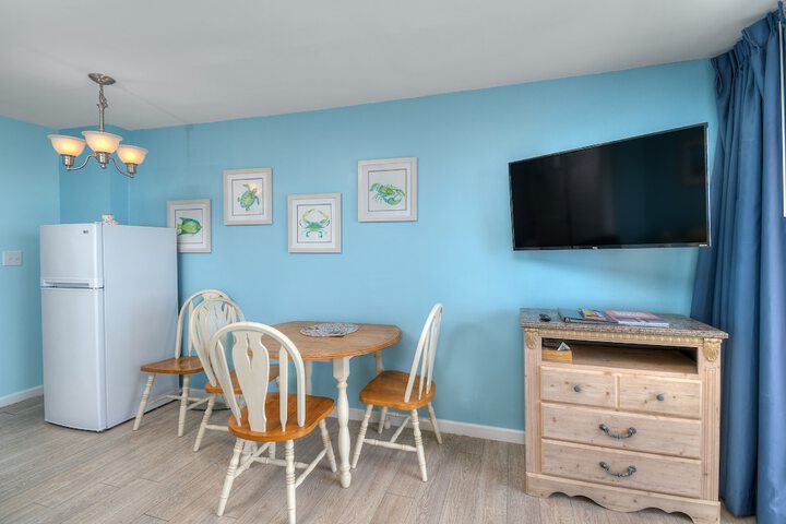 Room 26 of 33