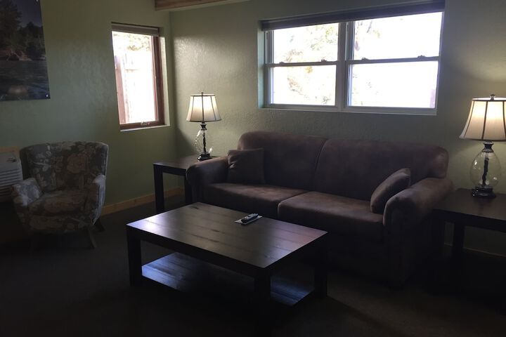Room 48 of 70