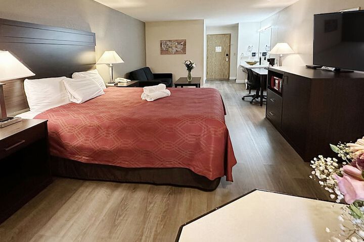 Room 12 of 30