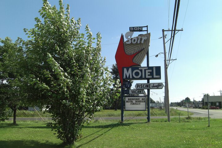 Hotel 14 of 82