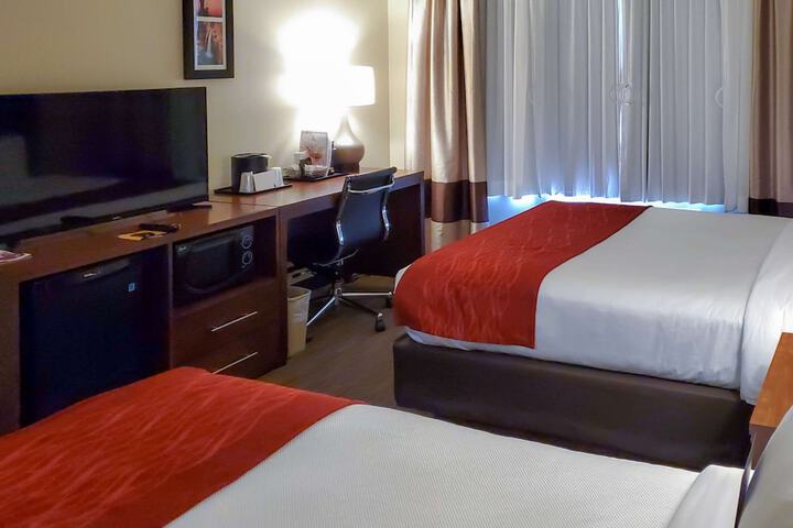Room 48 of 112