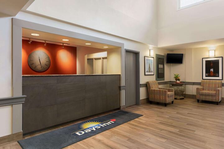 Hotel Interior 10 of 33