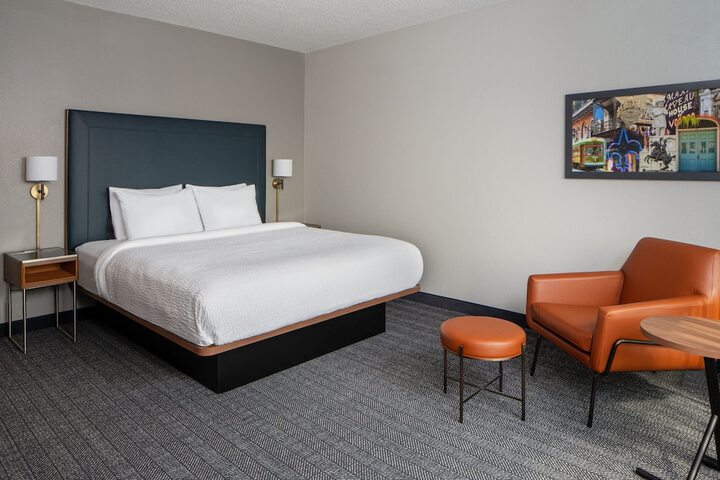 Room 20 of 36