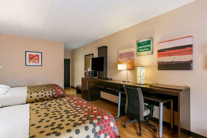 Room 25 of 41